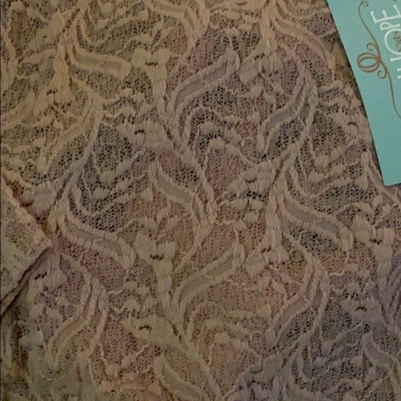 Kalliope 2T Lace Long Sleeve Top - Picture 3 of 6